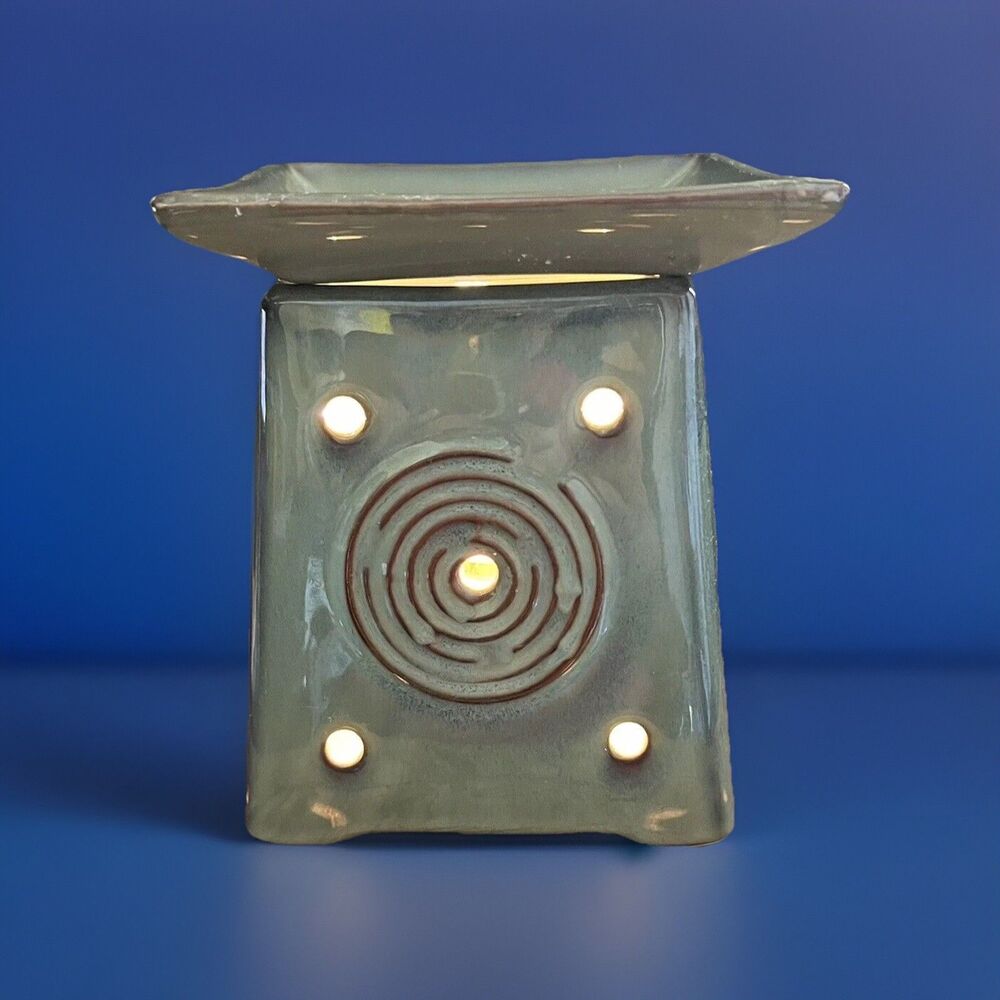 Scentsy Full Size Wax Warmer SENDAI Green Asian Zen Circles Discontinued